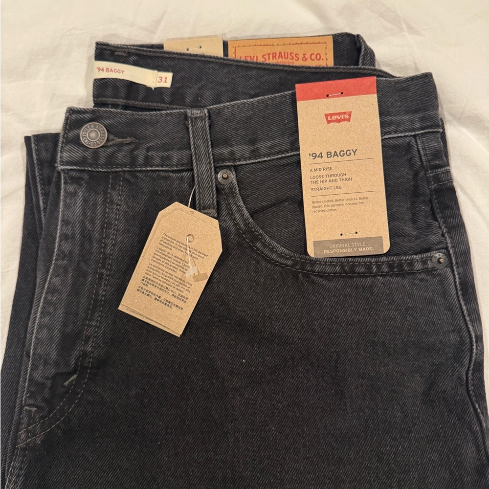 Levi's Women’s ‘94 Baggy Jeans